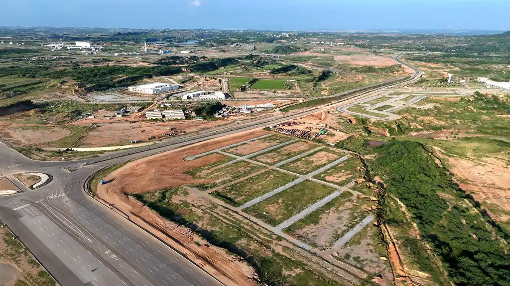 Capital Smart City Overseas Central Sector G Investment Guide