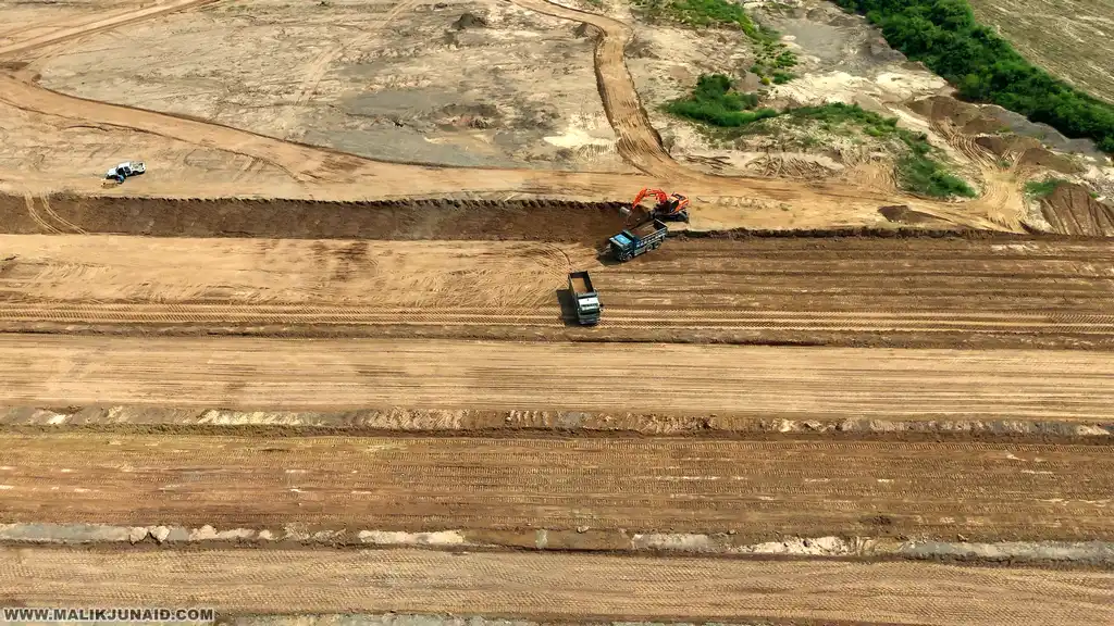 Faisal Town Phase 2 vs Faisal Town Phase 1